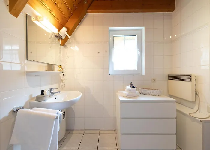 Tegeler Plate 34 * דורום נויפלד